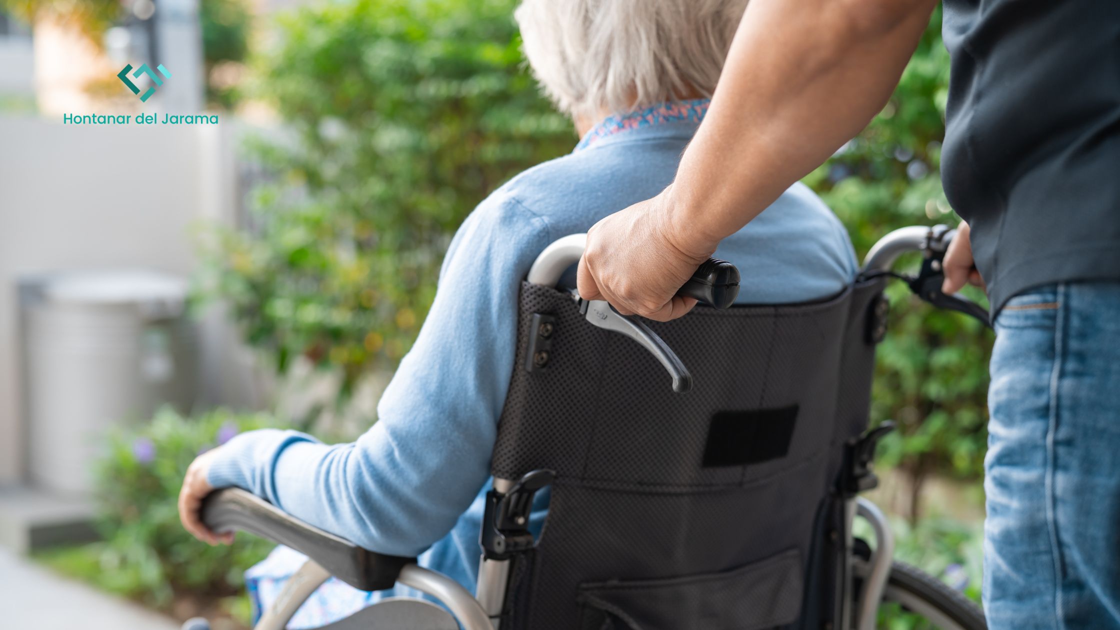 Cuidados paliativos: un apoyo esencial para nuestros mayores y sus familias